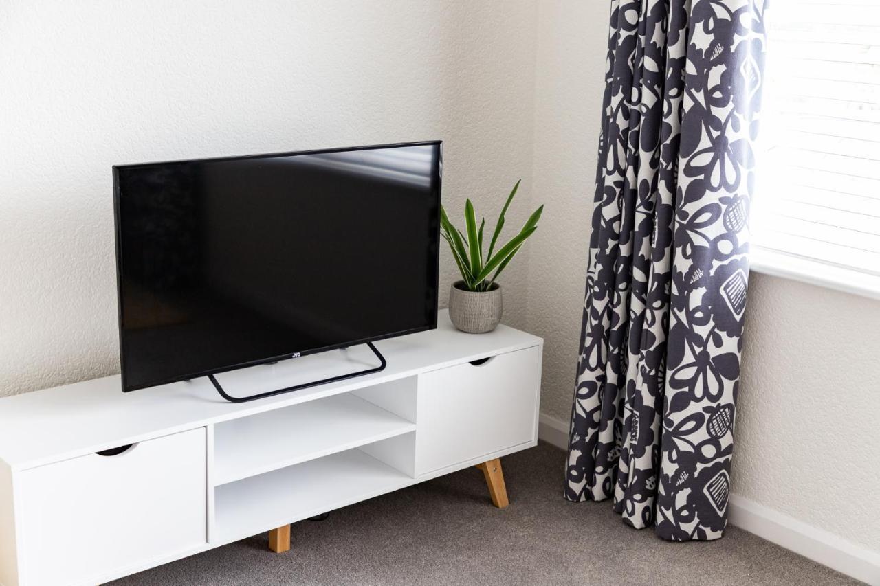 1 Chatsworth Riverscape Apartments - Riverview Apartment In Great Location With Free Parking Overlooking The Gannel Just A Short Walk From Newquays Incredible Beaches And Local Amenities New Quay Esterno foto
