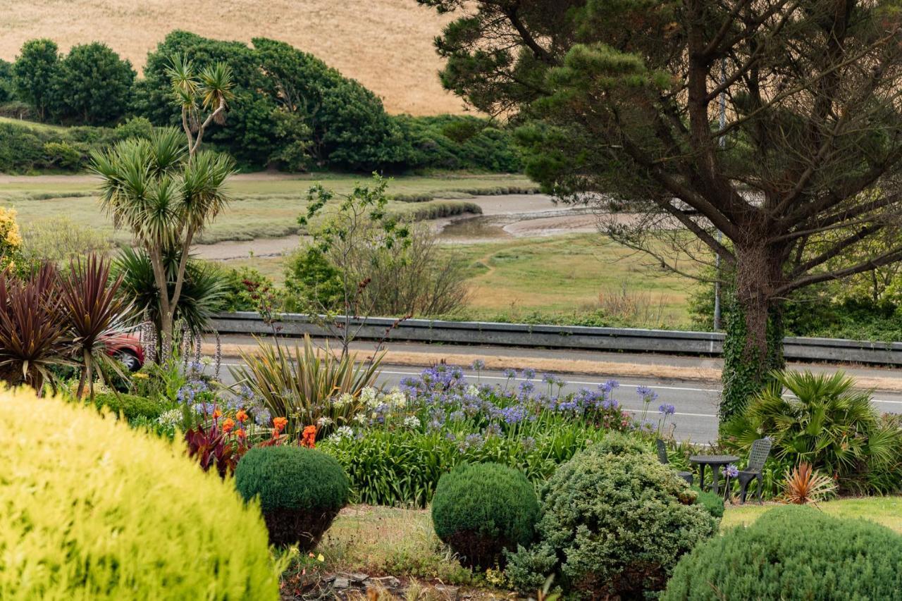 1 Chatsworth Riverscape Apartments - Riverview Apartment In Great Location With Free Parking Overlooking The Gannel Just A Short Walk From Newquays Incredible Beaches And Local Amenities New Quay Esterno foto